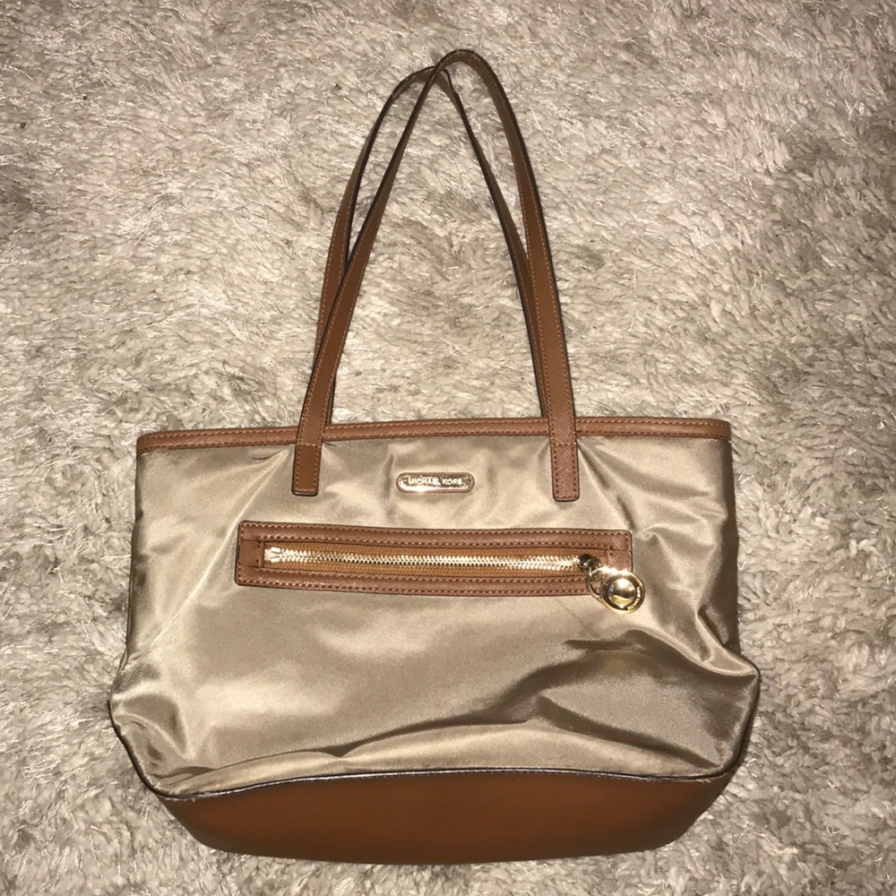 Michael kors tote bag